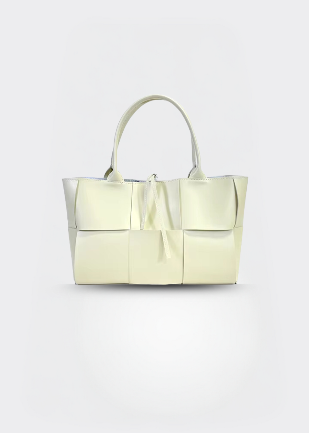 Sac à main femme en cuir authentique tressé – Élégant, pratique, dimensions 32x22x11 cm, idéal pour le bureau et les sorties quotidiennes